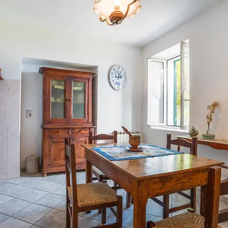 Casa Della Nonna * Pianavia